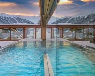 Berghotel Hauserbauer - Dorfgastein - Piscină