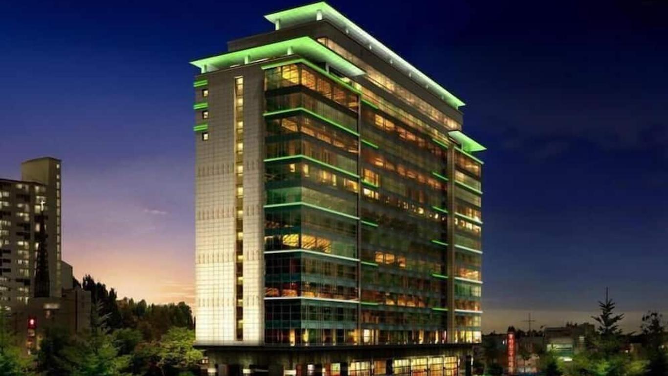 Prince Hotel