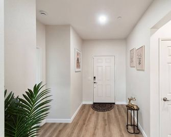 Charming Pet-friendly Getaway In Sunny Beaumont 4 Bedroom Home - Beaumont - Corridoio