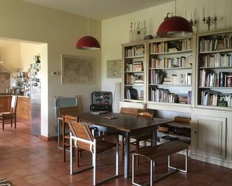 calm Mas Camargue, spectacular view, swimming pool 15m x 5m - Vauvert - Dining room