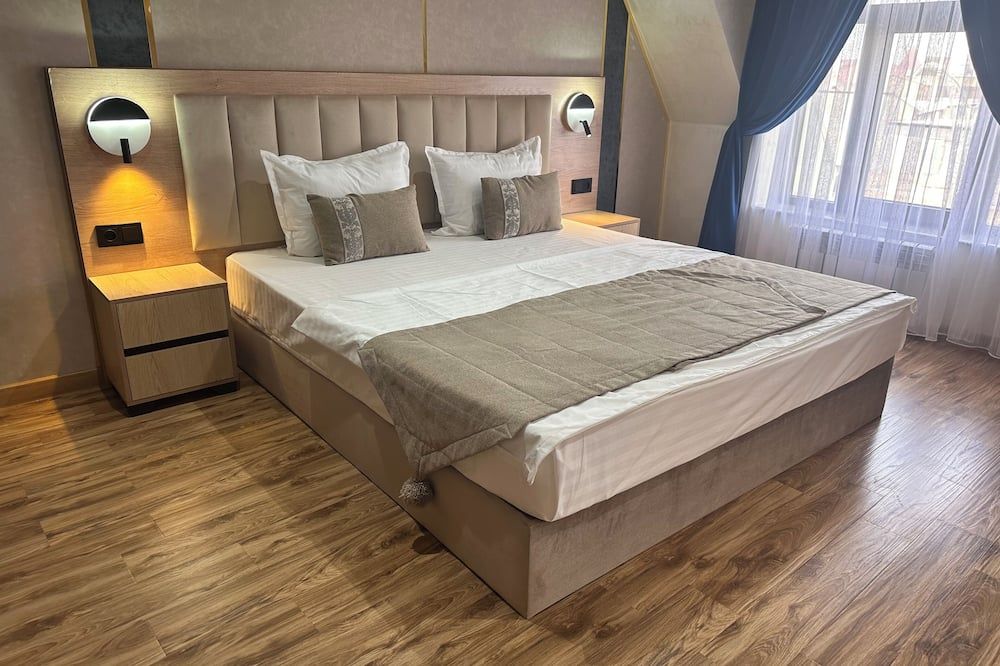 Horizon Hotel thumbnail 2