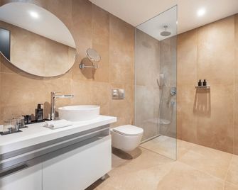 Aminess Younique Narrivi Hotel - Crikvenica - Bathroom