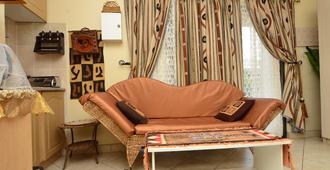 Mpofu Guest House - Harare - Sala de estar