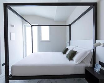 Pietra Bianca Hotel - Numana - Habitación