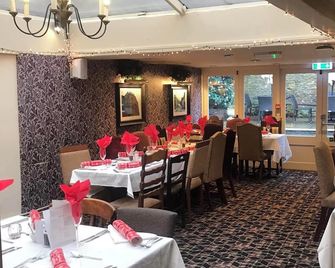 Woolpack Inn by Greene King Inns - Frome - Restaurace