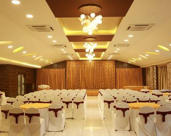Hotel Ramanashree Richmond - Bengaluru - Banquet hall