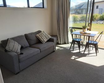 Two Thumbs Unit 1 - Lake Tekapo - Sala de estar
