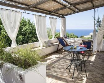 Il Gelso Vacanze - Malfa - Balcony