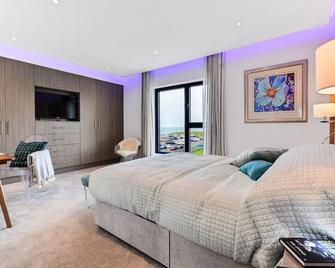 Curran Gate Luxury Serviced Apartments, Portrush - Portrush - Bedroom