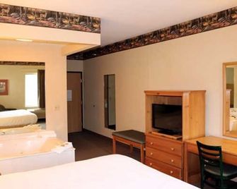 Pellston Lodge - Pellston - Habitación