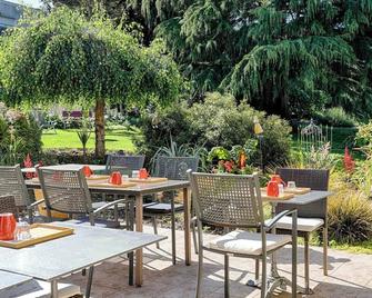 Hotel Le Branhoc - Brit Hotel Auray - Auray - Patio