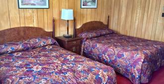 Gold Pan Motel - Quesnel - Bedroom