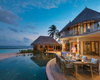 The Nautilus Maldives - Fonimagoodhoo - Piscina
