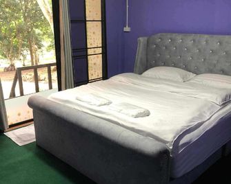 Lee Soupai Kitchen - Pai - Bedroom