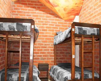 Hostel City Hub Colombo Airport - Seeduwa - Habitación