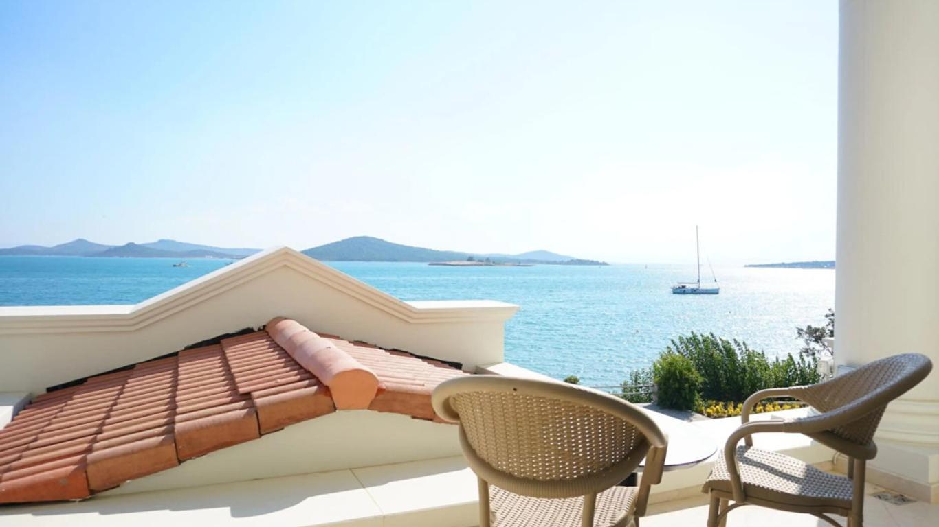 Cunda Kivrak Hotel