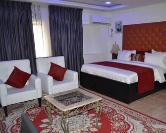 La Vod Hotel - Benin City - Bedroom
