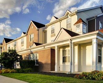 Hawthorn Suites by Wyndham Cincinnati Northeast/Mason - Landen - Building