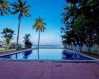 Paradise Resorts - Kumarakom - Pool
