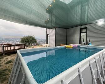 Chorvoq View - Yusufhona - Pool