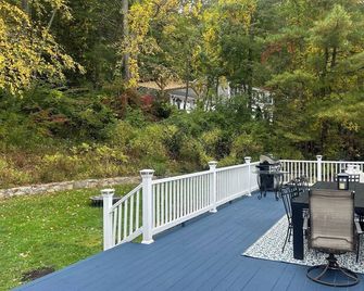 3-bedroom Candlewood Lakeside house - Danbury - Balcony