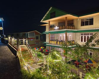 Comfort Castle Homestay - Kālimpong - Building