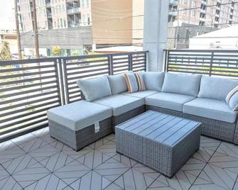 Comfortable Modern Home in Downtown Houston - Sleeps 10 - 휴스턴 - 발코니