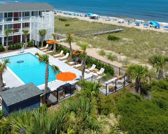 Oceaneer Hotel - Carolina Beach
