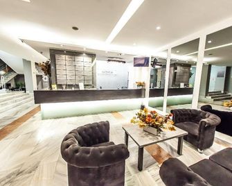 Hotel Tychy - Tychy - Lobby