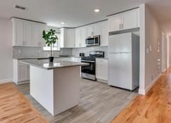 Stylish Newark, New Jersey, Vacation Rental! - Newark