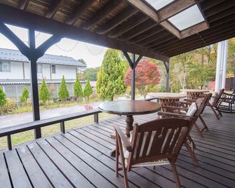 Lodge Kent & Cottage Kent - Hokuto - Balcon