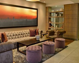Anew Hotel Hatfield Pretoria - Pretoria - Lounge