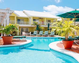 Bay Gardens Hotel - Gros Islet - Piscina