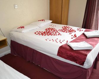 Cranbrook Hotel - Ilford