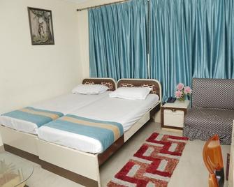 Shila International - Kolkata - Bedroom