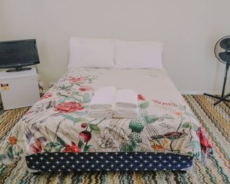 Triple Room With Shared Bathroom - Capertee