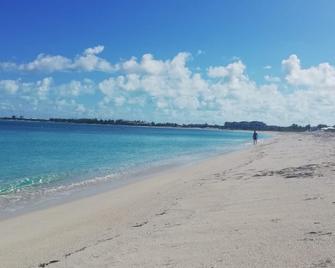 Modern Ocean View Studio at La Vista Azul - Venetian Road Settlement - Playa