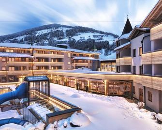 Dolomiten Residenz - Sporthotel Sillian - Sillian - Clădire