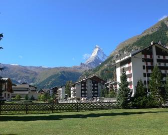 Residence A - Zermatt - Building
