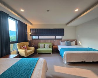 Bestime B&B - נאנטו סיטי - חדר שינה