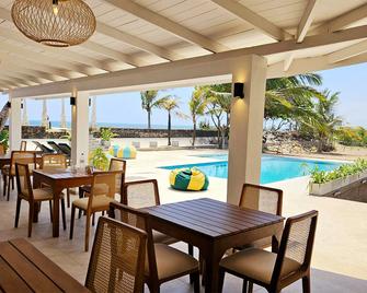 South Beach Resort - Koggala - Piscina