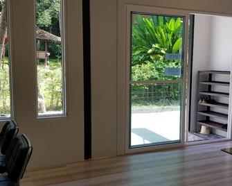 Nest Hostel Lipe - Ko Lipe - Lobby