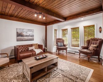 Delaware Farmstead Retreat - Delaware - Sala de estar