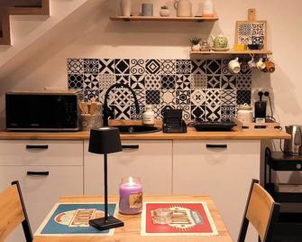 Romaseven, cozy a stone's throw from the sea and the historic center - Giovinazzo - Essbereich