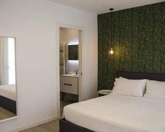 Bloom Apartments - Trento - Bedroom