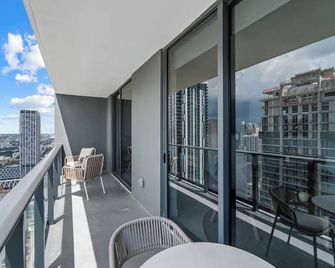 New Luxury Apartment at Downtown Miami - Miami - Balkon