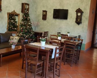Hotel La Pendola - Ozzero