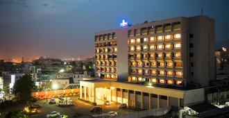 Dolphin Hotel - Visakhapatnam - Building