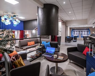ibis Styles Beauvais - Beauvais - Salon