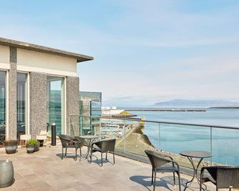 سنتر هوتلز أرنارفول - ريكيافيك - شرفة